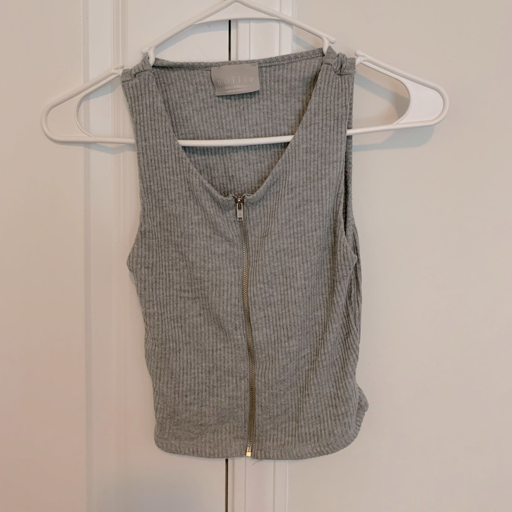 Gray crop top size extra small brand Nollie